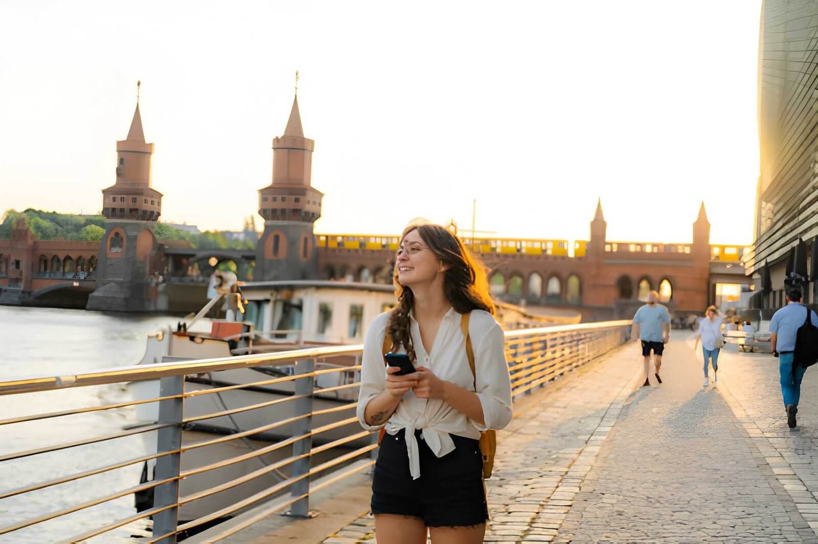 How to Use Dual SIM in Germany with eSIM: Full Guide